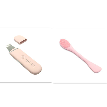 新型超音波フェイシャルクレンザー ピーリングマシン
毛穴の黒ずみ・ブラックヘッドを除去